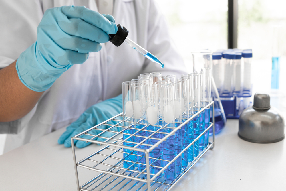 Vücudunuzdaki İmplantlar Ne Kadar Güvenli? Biyouyumluluk ve Biyomekanik Testleri ile Sağlığınızı Garantiye Alın